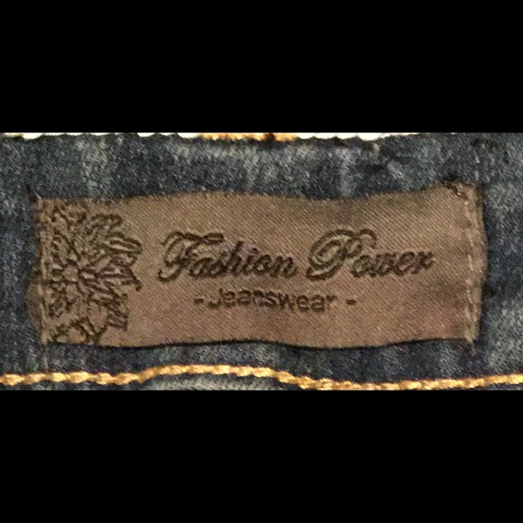 Fashion Power Jeans - Picture 3 of 4
